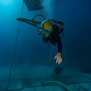 UNDERWATER WORK UNDERWATER WORK